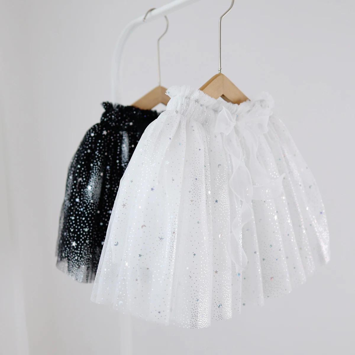 Kids Sequins Star Tutu Children Ruffle Skirt Lining Cotton Kids Tulle Pleated Bow Skirts for Girls Tutu Toddler Black Tutu Skirt