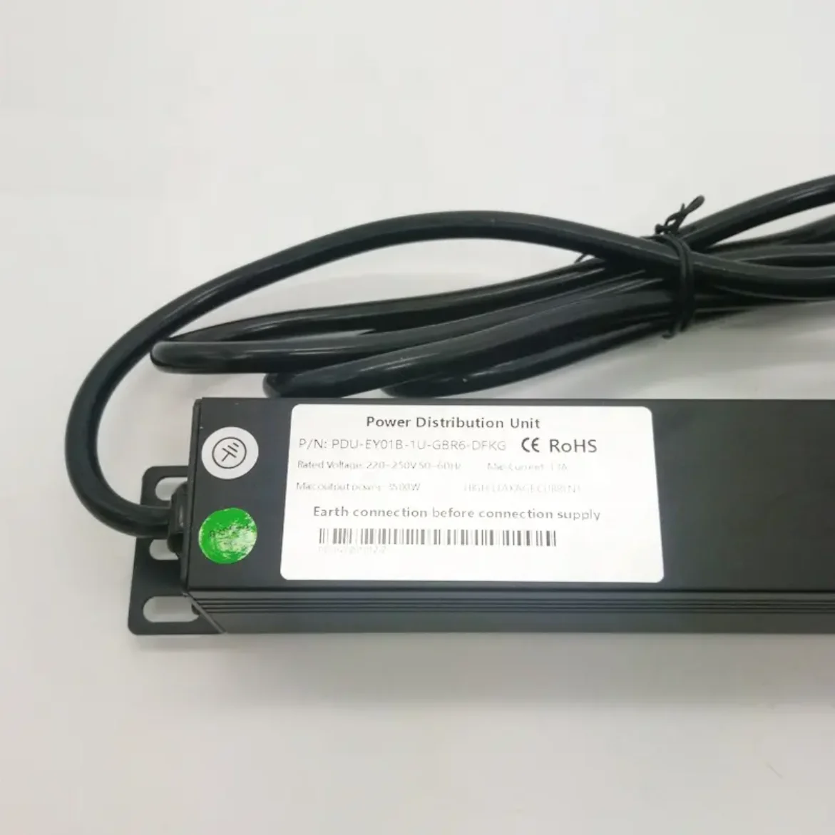 19 дюймов 6 way UK тип PDU Блок Распределения Питания