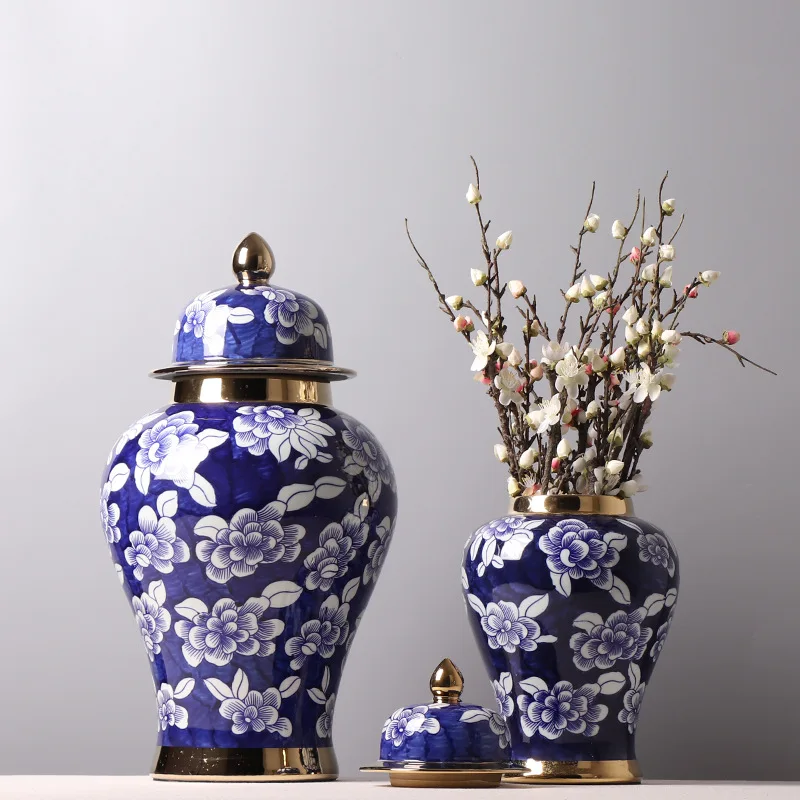 Chinese Tradition blue and white ginger jar Porcelain ginger jar vase
