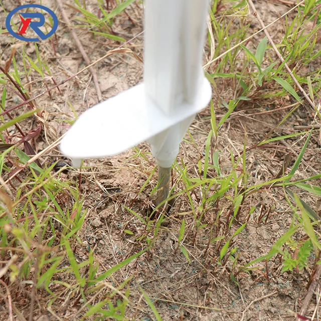 High Quality Durable Temporary electric fence posts step-in Insulation Plastic Fence Post for fence