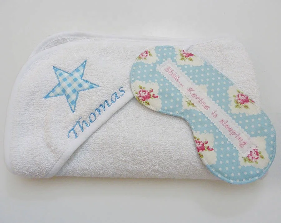China supplier 100% organic Cotton and Embroidered Pattern baby bath towel baby hooded beach towel high quality