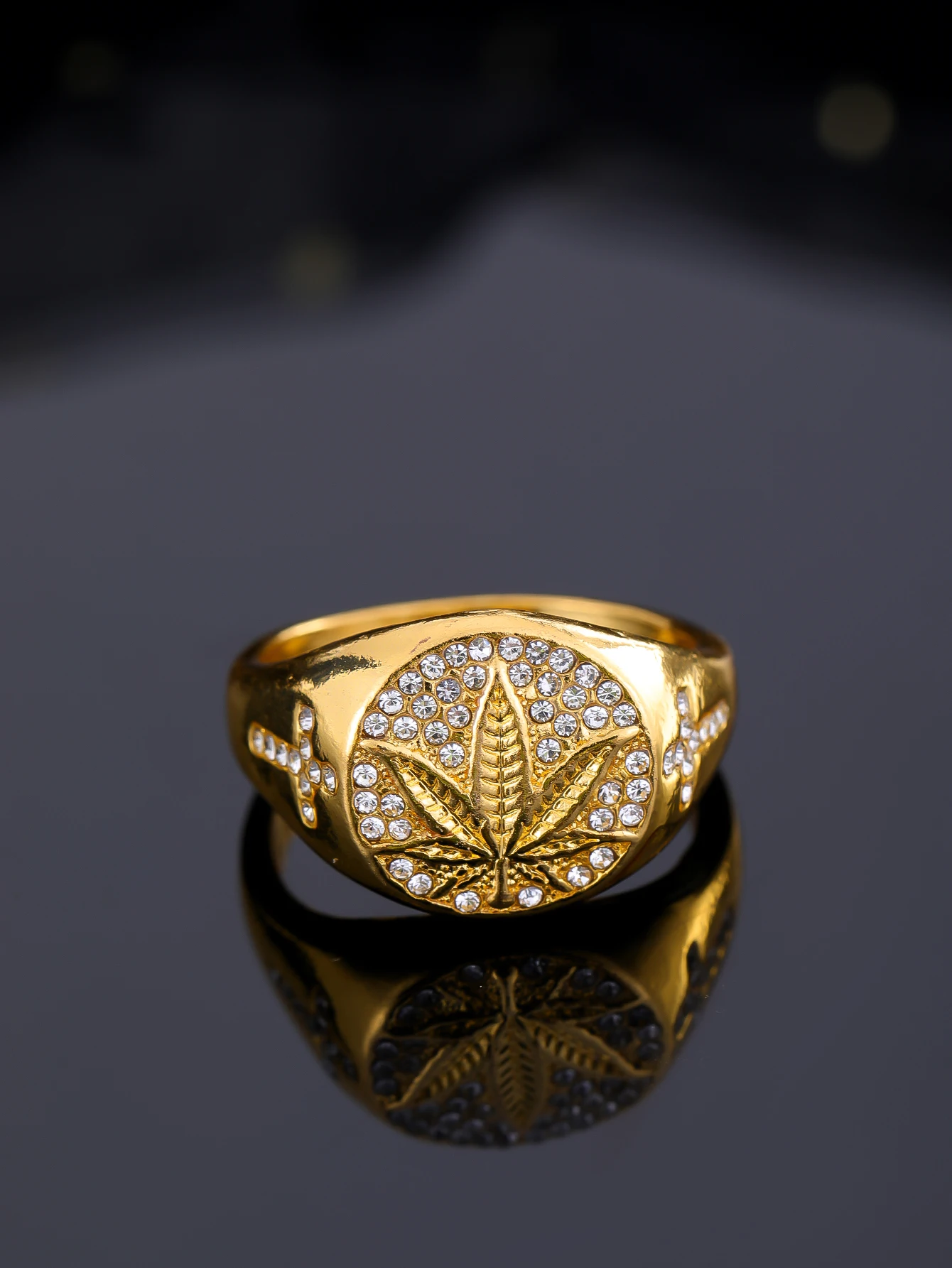 Liaolan Jewelry Moissanite Smoking Ring Hip Hop Diamond 18K Gold Cannabi Gorgeous Plant Weed Ring For Men Hip Hop Rings Men