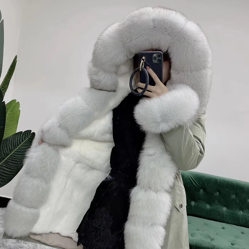 Factory custom spot Fashion Winter Beaver rabbit fur Coats real fur warm luxury High quality women natural fur jacket