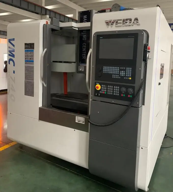 VMC740 Китай WEIDA фрезерный станок Вертикальная обработка ЧПУ