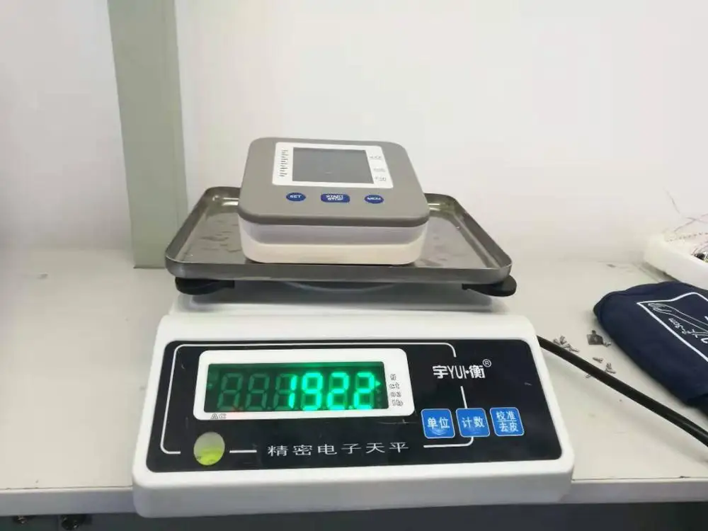 
CE blood pressure monitor 