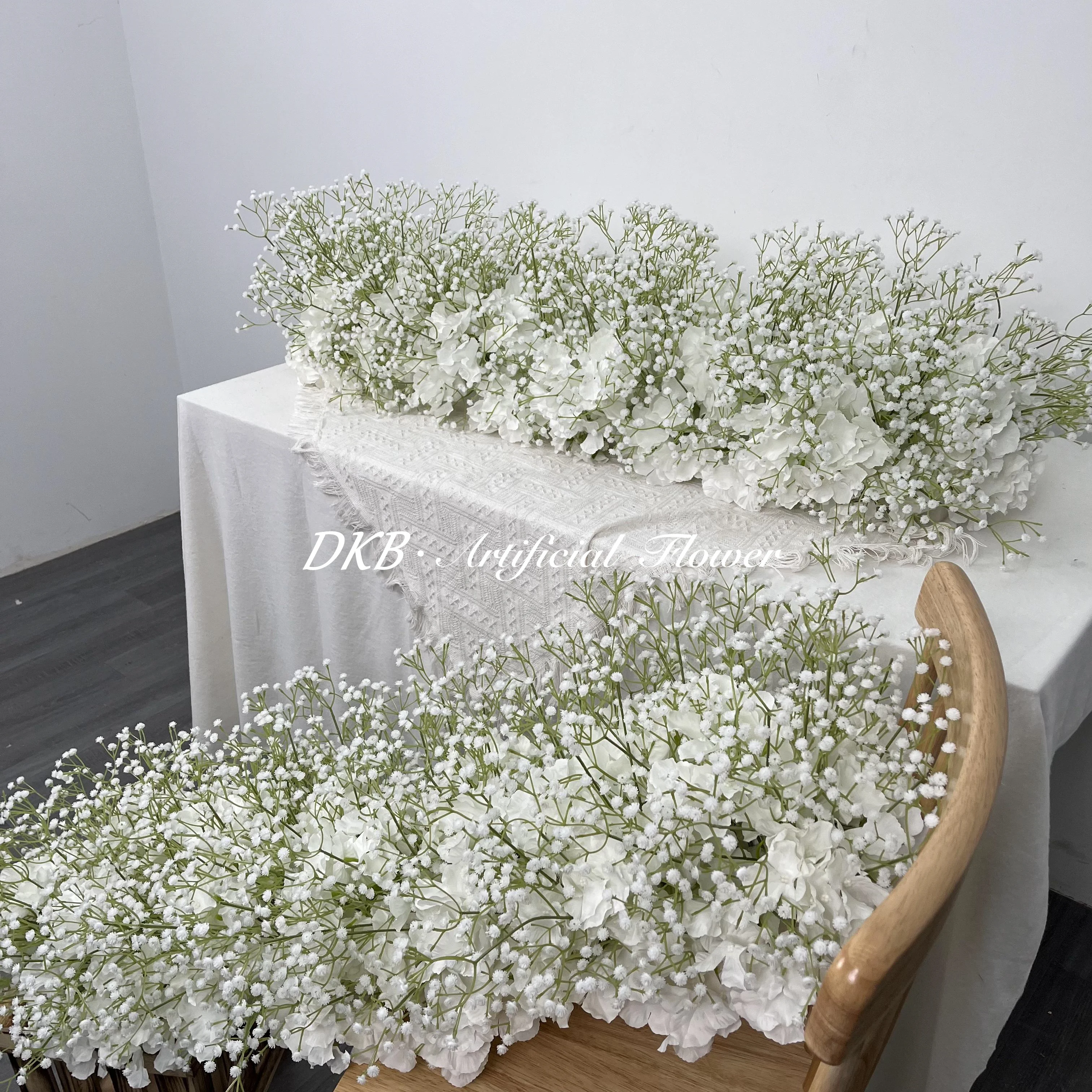 DKB Factory spot wholesale fast delivery babies breath faux flowers artificial rose babys breath flowers for decoration