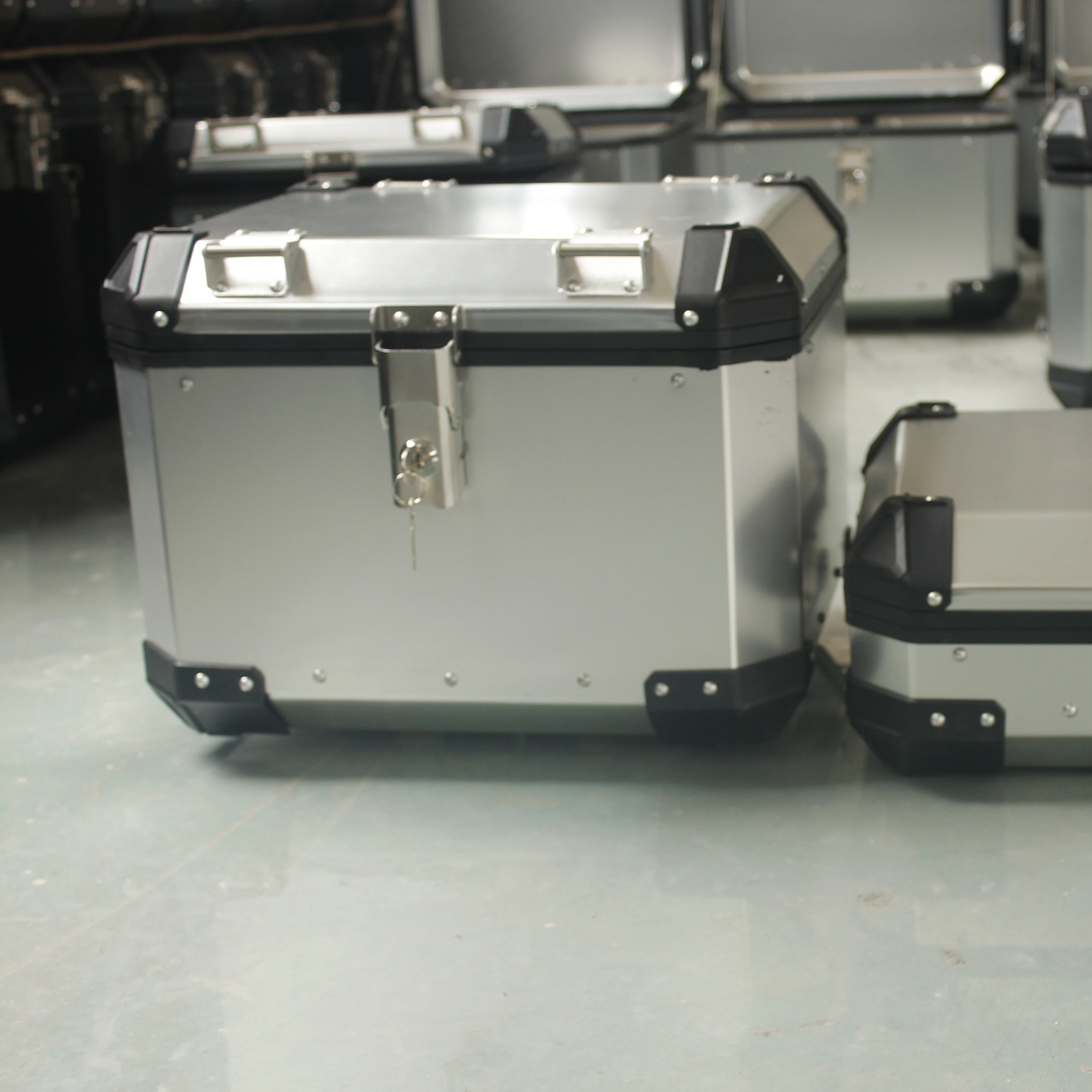 Excellent quality side top box for Honda Africa twin CRF1000/ADV motorcycles