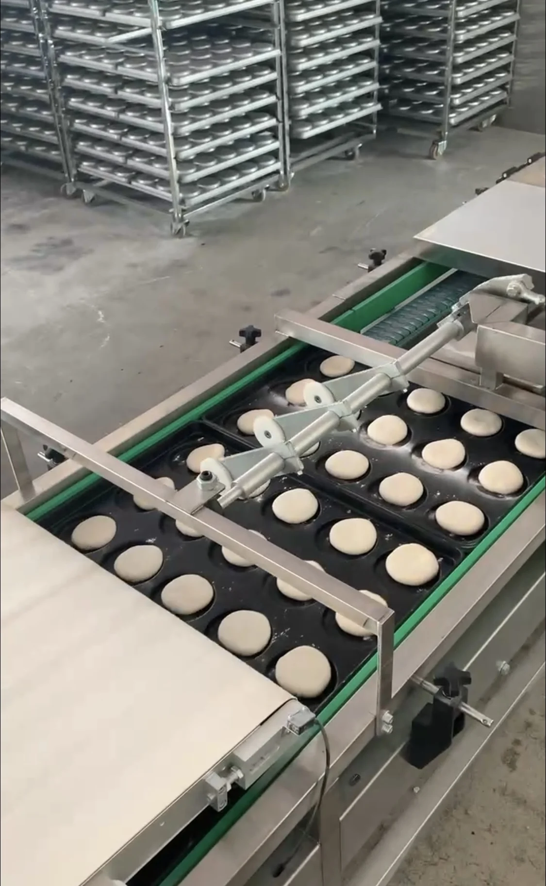 Burger Bun Production Line/Bread Bun Production Line/Baking Equipment On Sale