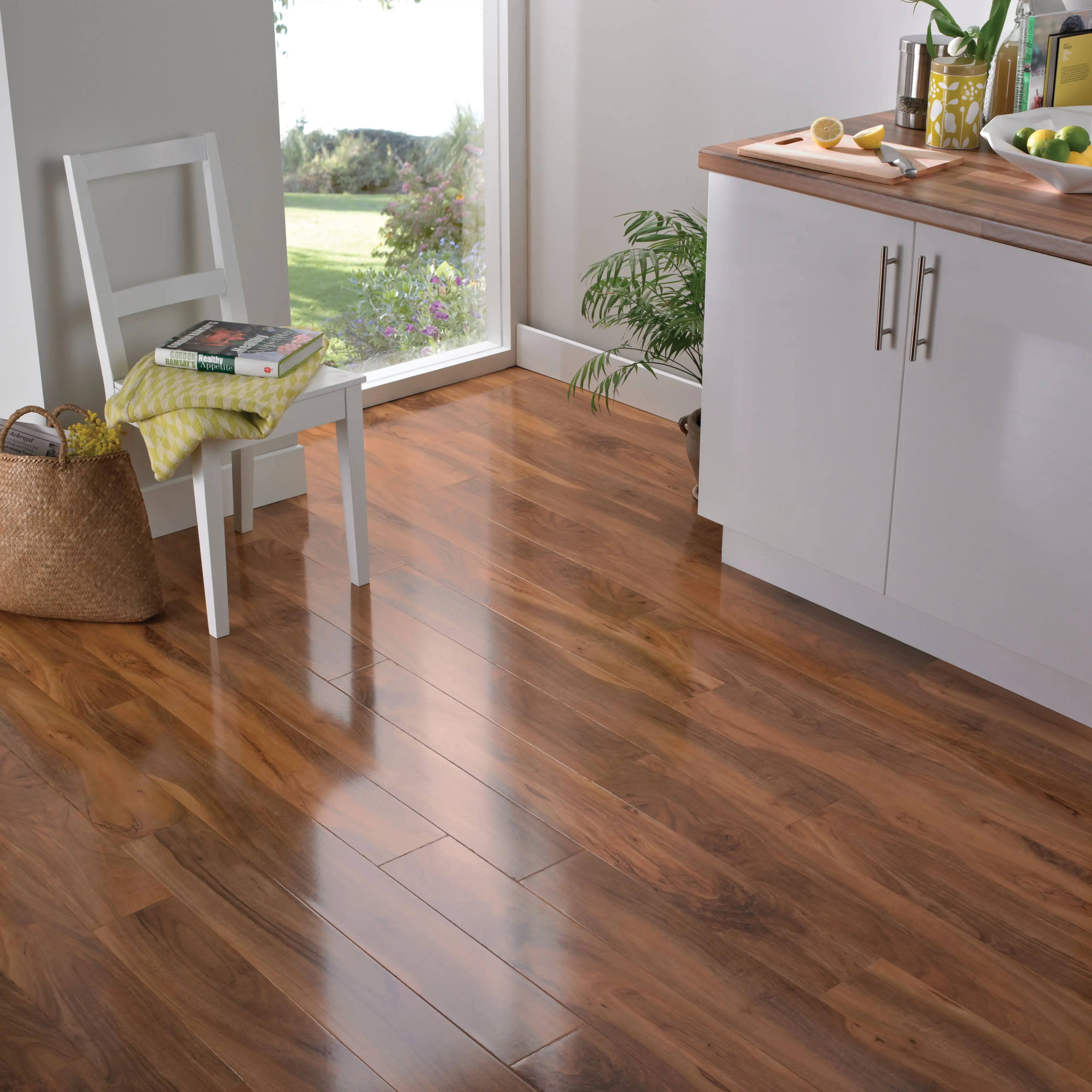 TAP & GO Cheap Waterproof Laminate Floor Engineered Wood German Technology 12mm 8mm Ac3 Ac4 Hdf Wood Laminate Flooring
