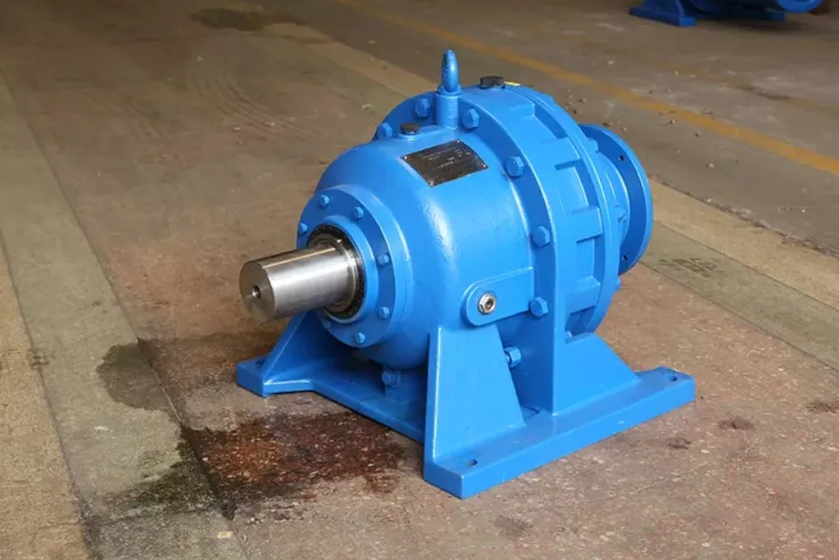 0.75-75 KW  Reducer Decelerator speed   Modular gear reducer  cycloid Gearbox Reducer OEM Customized  X1X1215