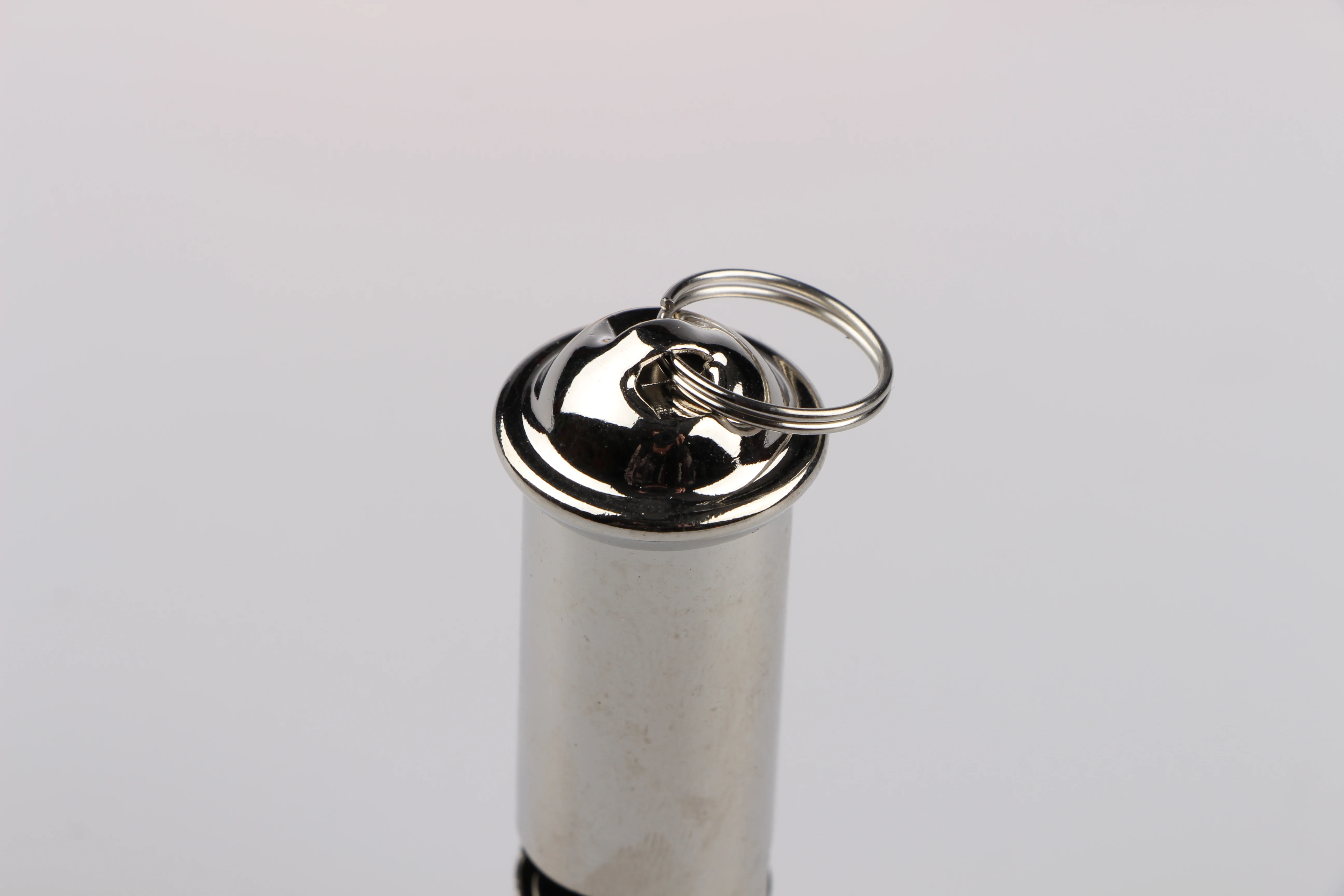 High Quality Dog Training Whistle Ultrasonic Metal Dog Whistle With Lanyard  To Stop Barking Dogs Behavior Training