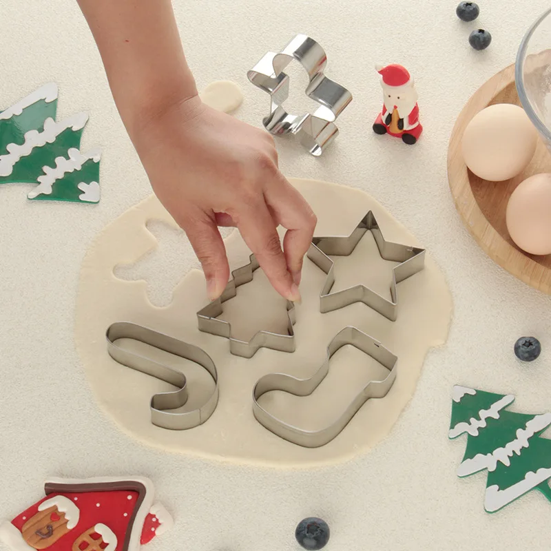 Cookie cutter 5-piece Christmas Stainless steel cookie cutter DIY baking tool cookies mold