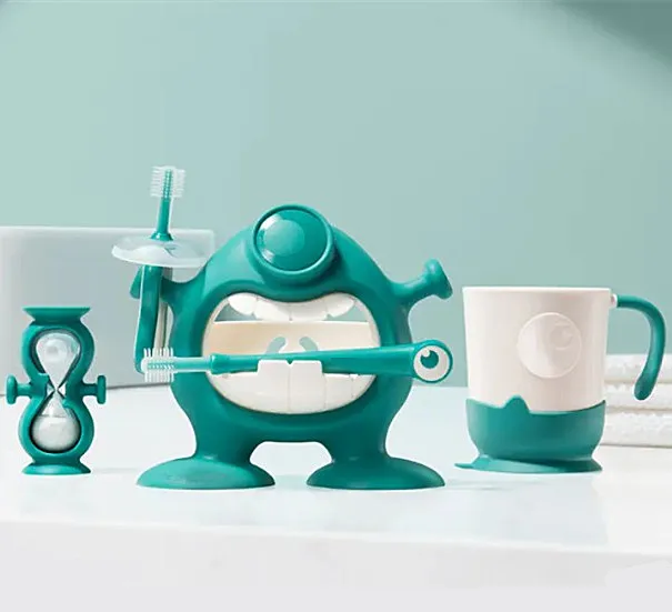 Kids Silicone Toothbrush Creative Early Education Set Toothbrush With Toy Holder Kids Training Custom Logo