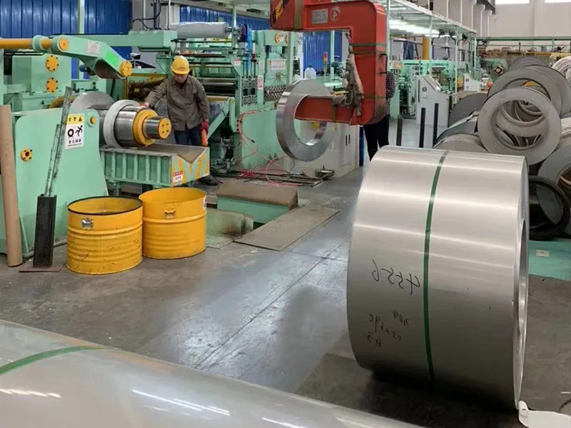 Толщина 0,4-80 мм ASTM стандартное стабильное качество 304 304L 310S 316L катушка из нержавеющей стали 304