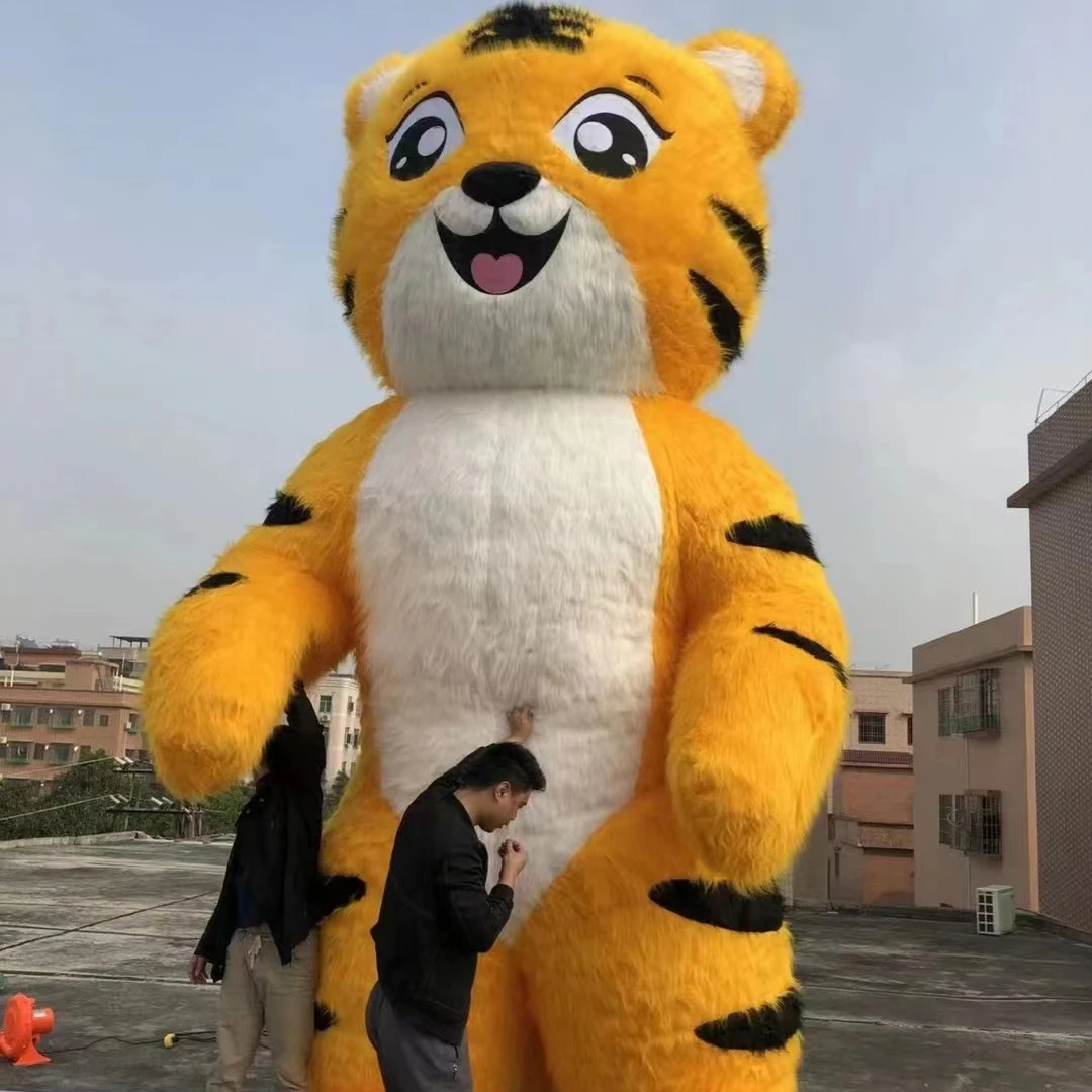Guangzhou Hot Selling Large Size Cartoon Lovely Animal Tiger mascot costume for Amusement park