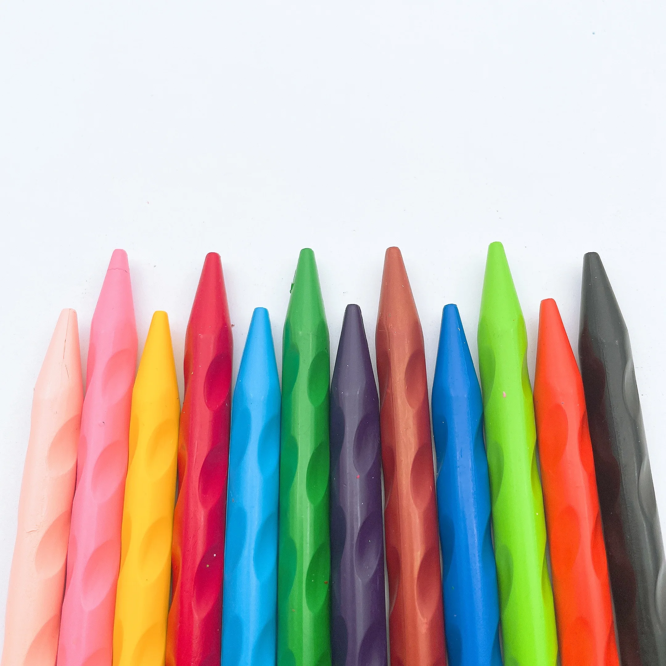 12Colors Non-Toxic Washable Safe peanut Crayons