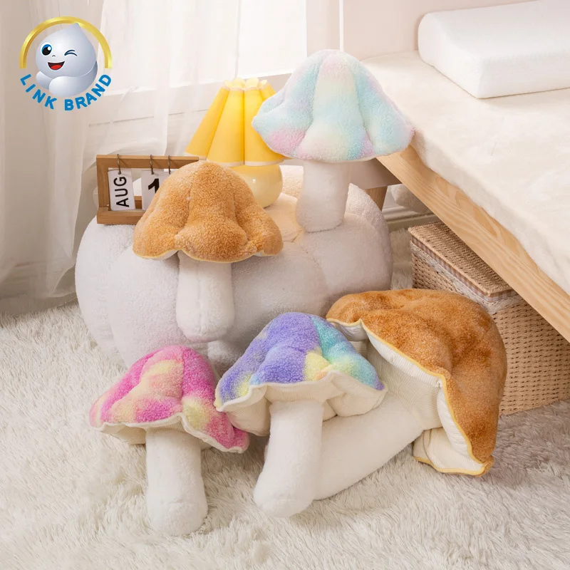 Подушка плюшевая