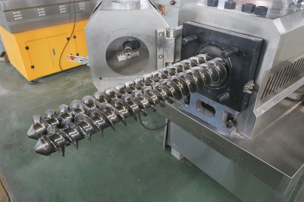 Wholesale Automatic Mini Good Performance Full Dry Dog Making Machine Pet Food Production Line