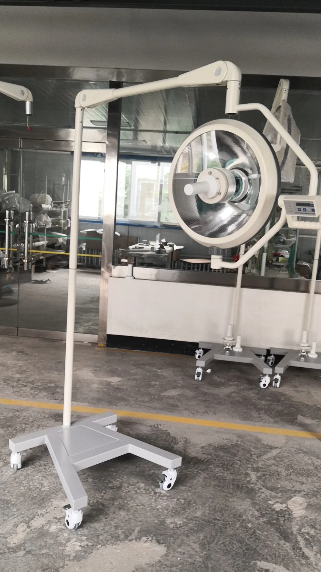 Halogen lamp operating lamp factory price one head mobile type