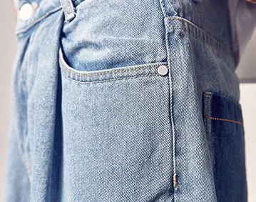 Factory Wholesale 100% cotton new design fashion street style men loose straight casual men jeans trouser