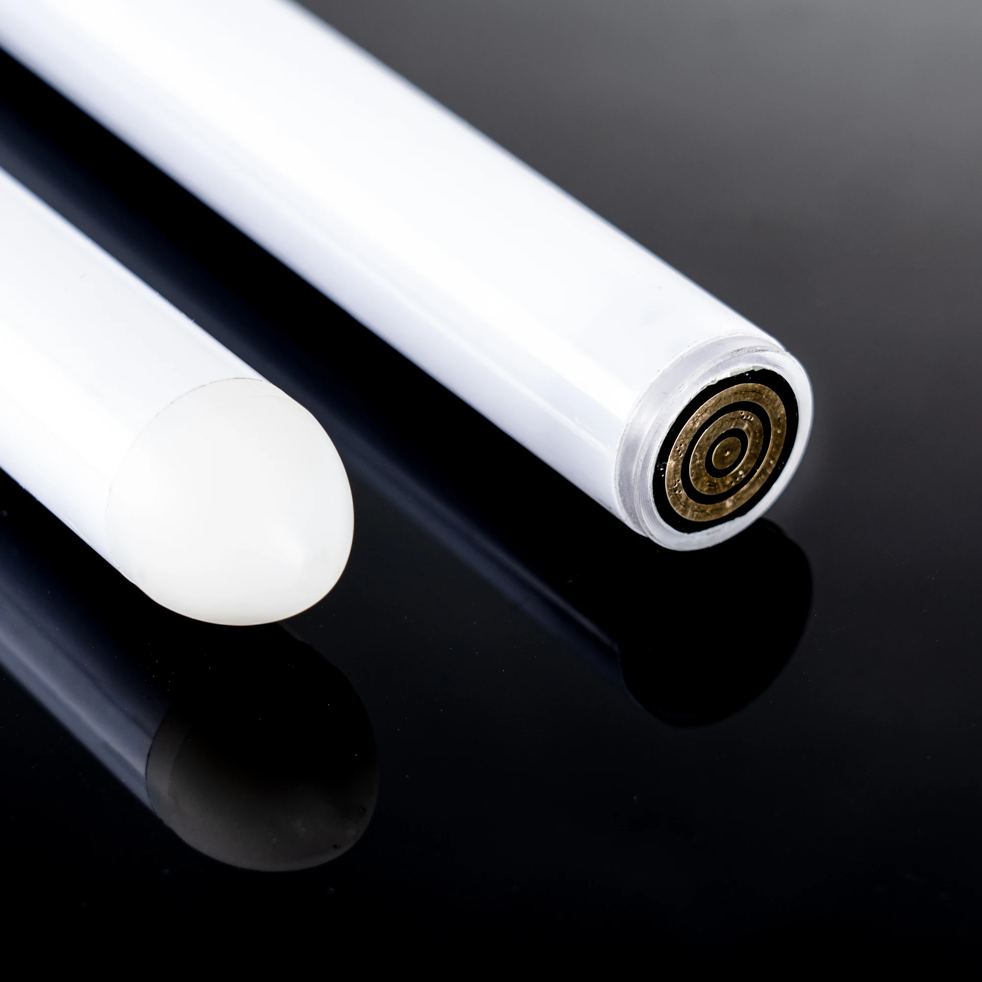 Adam two saber lightsaber Saber Metal Hilt Single Colour FOC Blaster Wholesale Lightsaber High Quality Dueling Light Saber