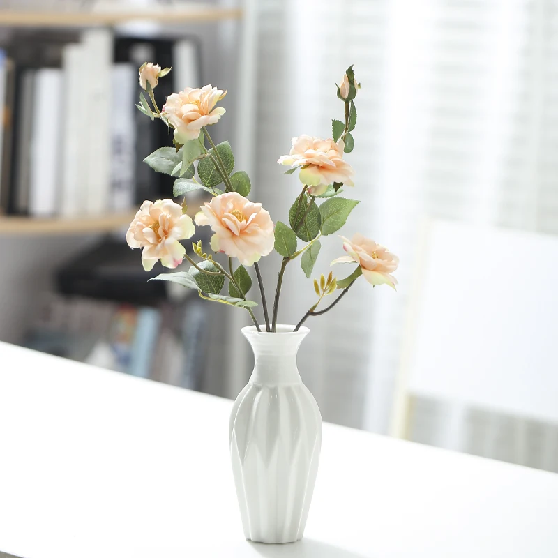 Wholesale Custom Modern Nordic Style Creative Gift Home Decoration Handmade Ceramic Vase