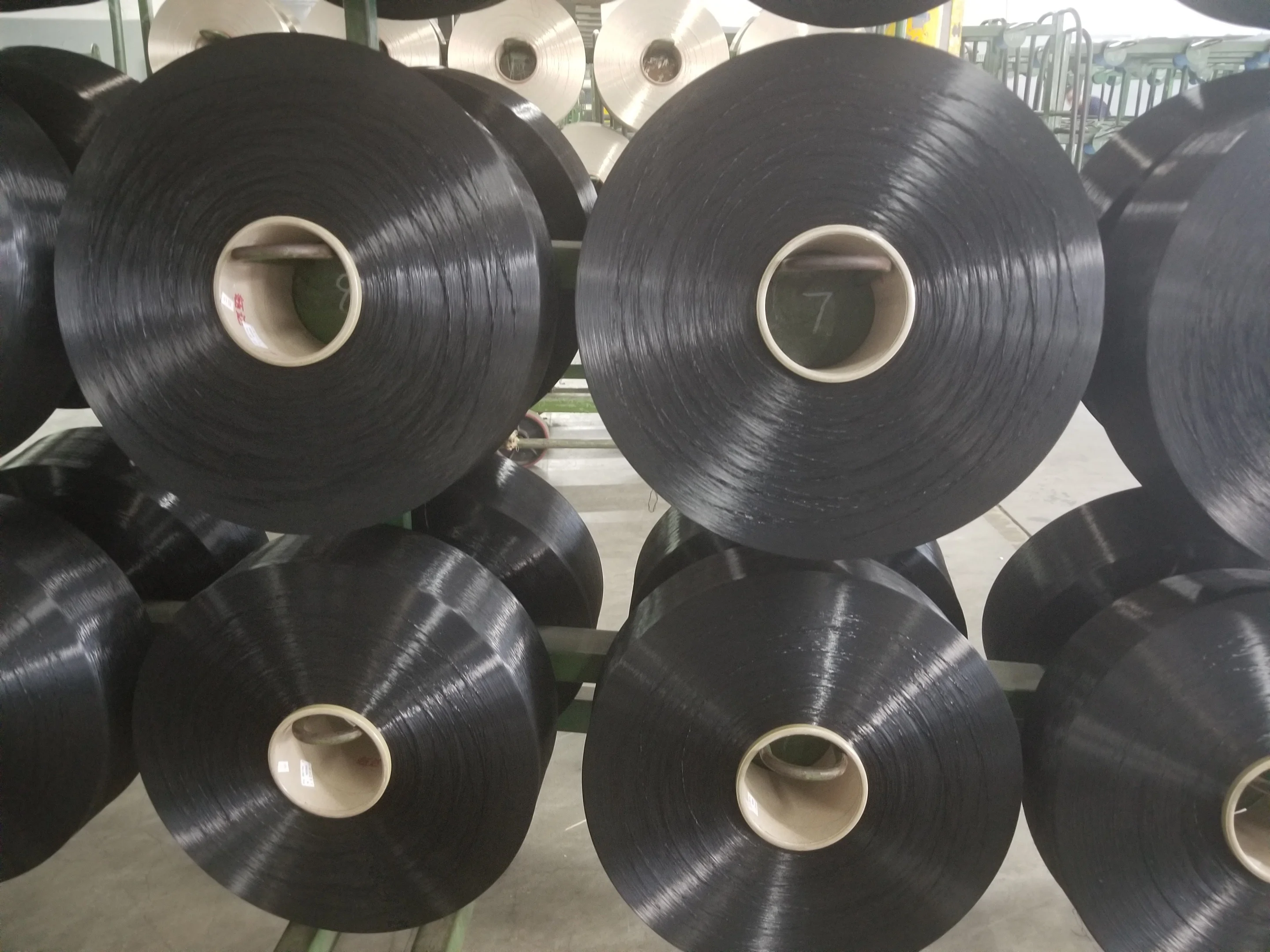 Полиэфирная переработка POY финальная 150D/48F SD DDB(GRS)