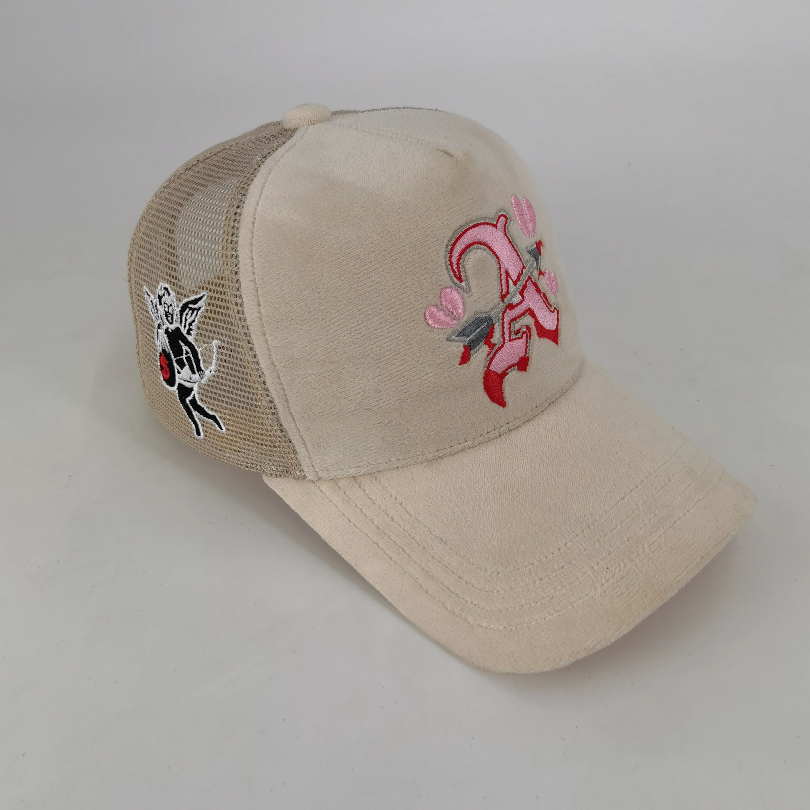 Factory Custom High Quality Velvet Mesh Embroidered Logo Trucker Hat