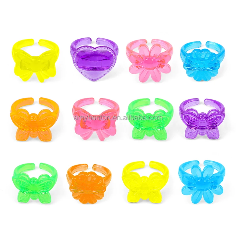 Plastic Rings Party Favor Rings for Kids Girls Boys Assorted Colors and Designs Carnival Prizes Treasure Chest Game