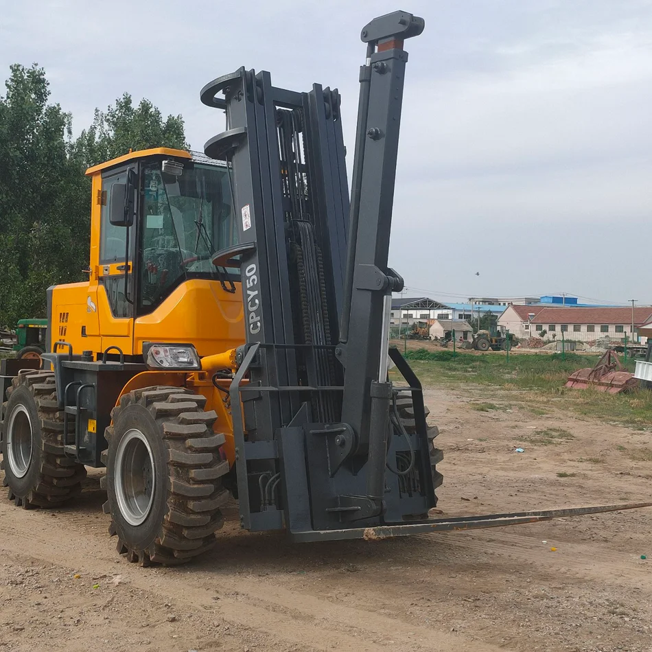 Low price, good quality, heavy forklift for rough terrain, diesel forklift for handling lifting equipment