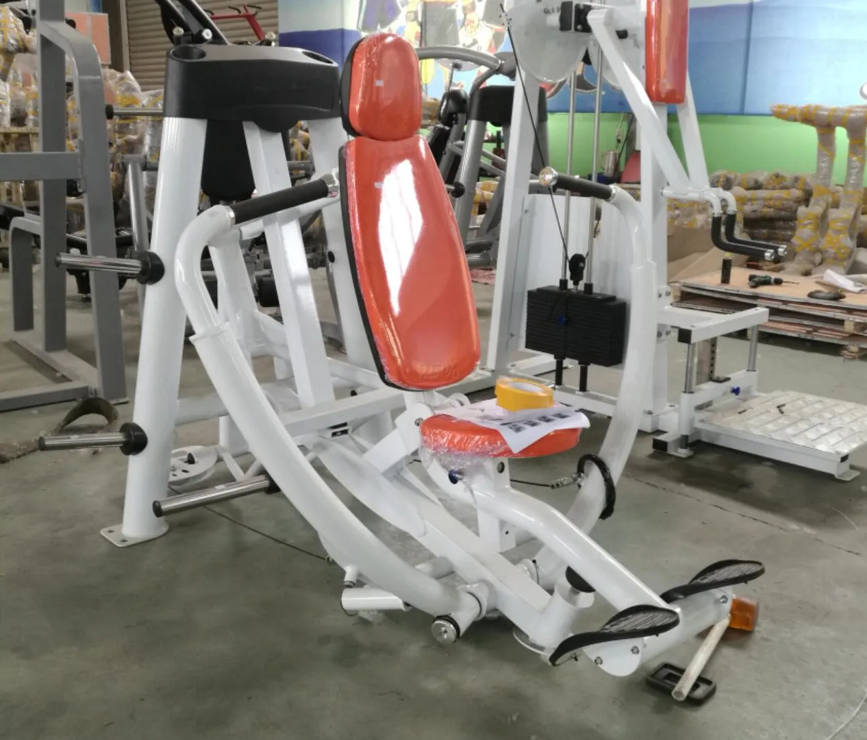 Dezhou Luxury Commercial Sports Equipment Decline Chest Press/gym Machine Steel Bodybuilding Plywood Case Gym and Club Optional