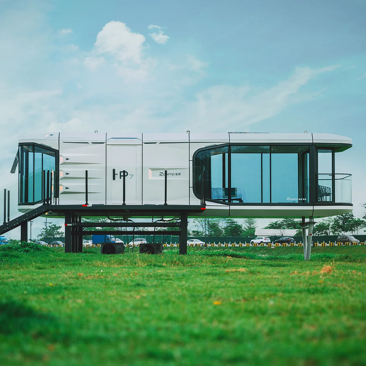 Zcamp P5  Customized Steel Frame Aluminum alloy Luxury Prefab Modular House comfortable Villa outdoor prefabricated house