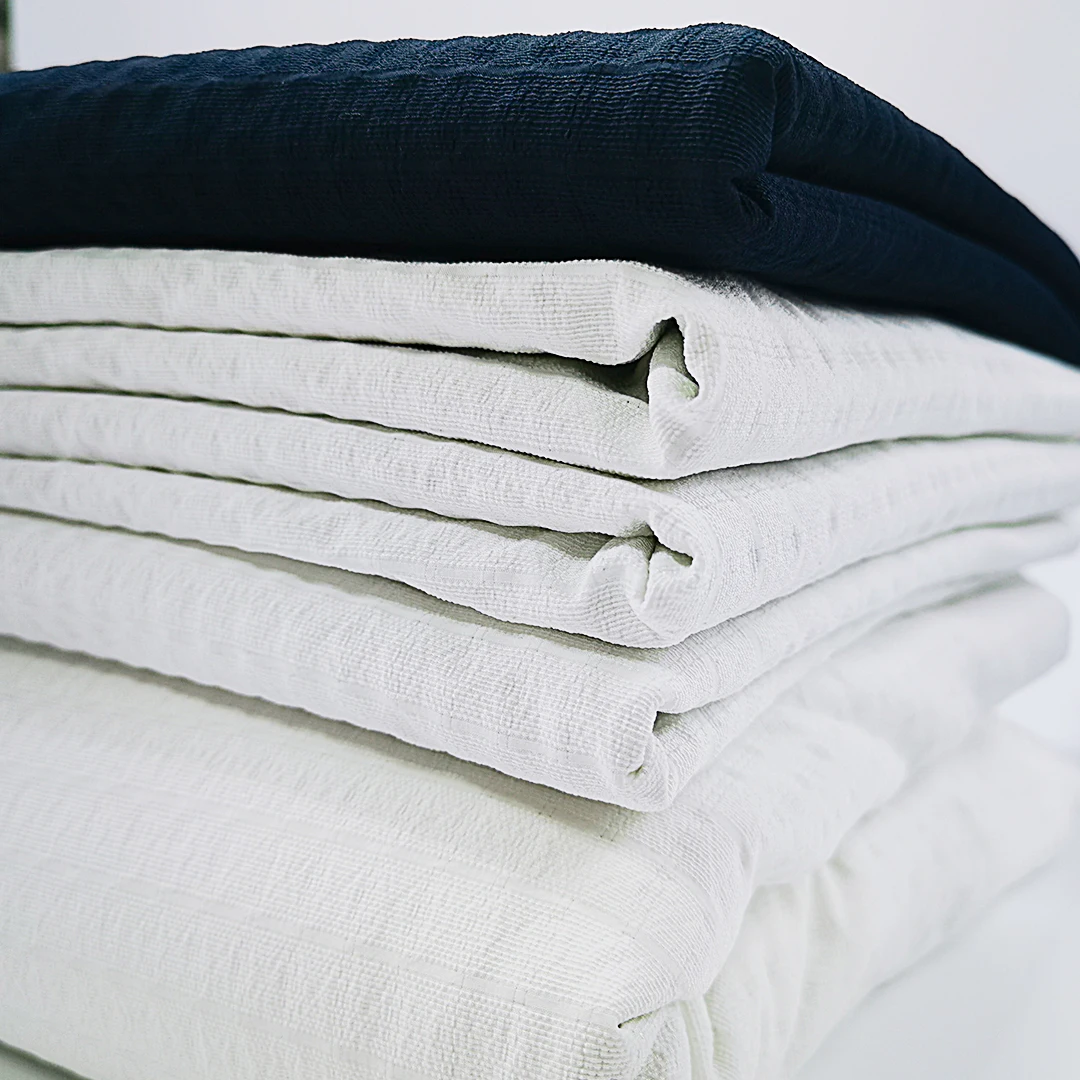 wholesales high quality 90% polyester 10% Spandex 4 way elastane  dobby hole brushed outdoor fabric 260gsm