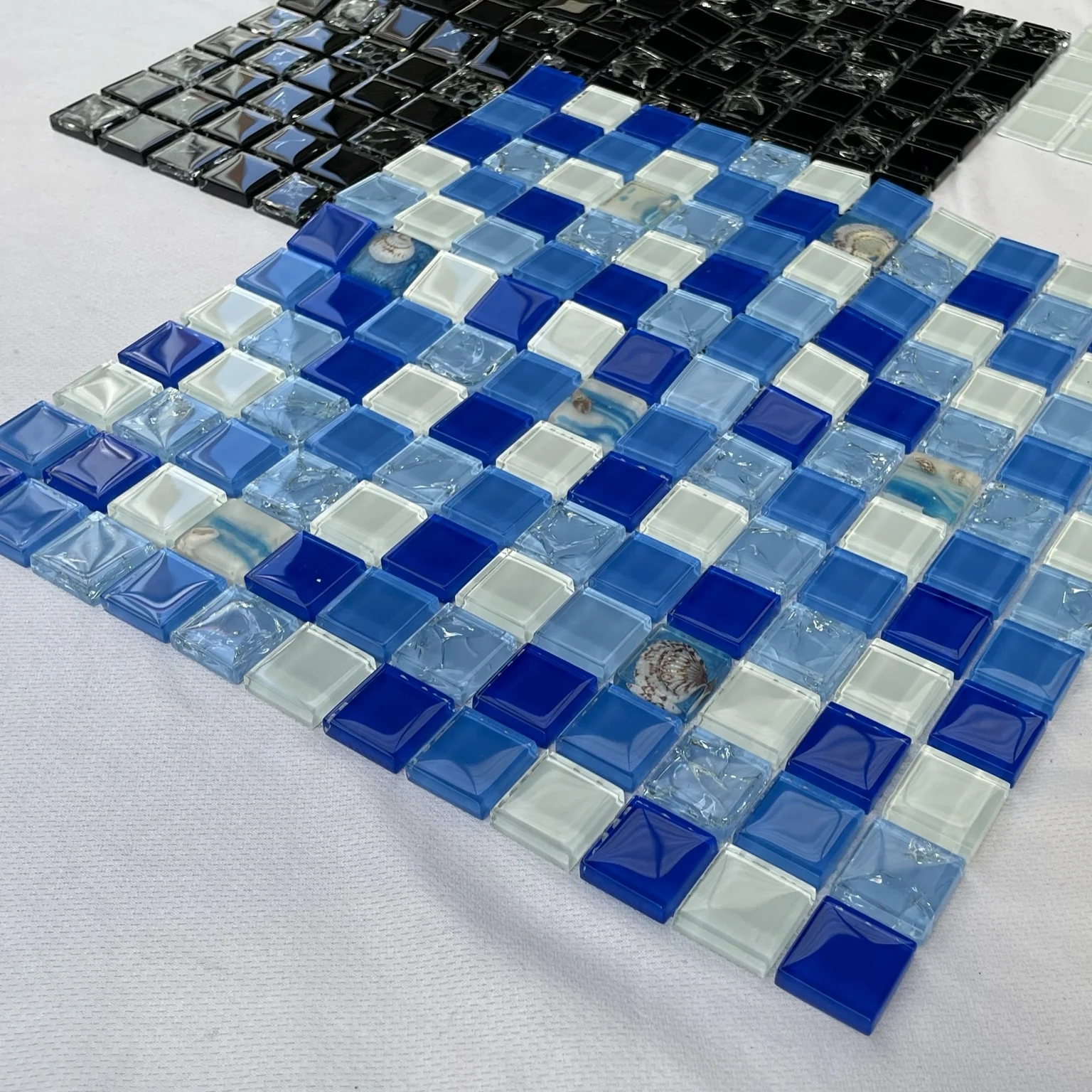 Wholesale price outdoor white blue iridescent crystal glass swimming pool mosaic tile