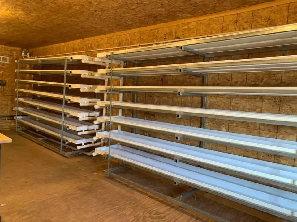 Factory Price Automatic animal fodder UPVC system/ hydroponic growing system with green trays