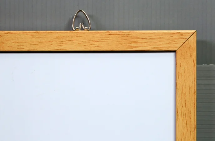 Wholesale Wooden Frame wall mounted Dry Erase Half Magnetic Board White Board and Half Cork comb board for School office