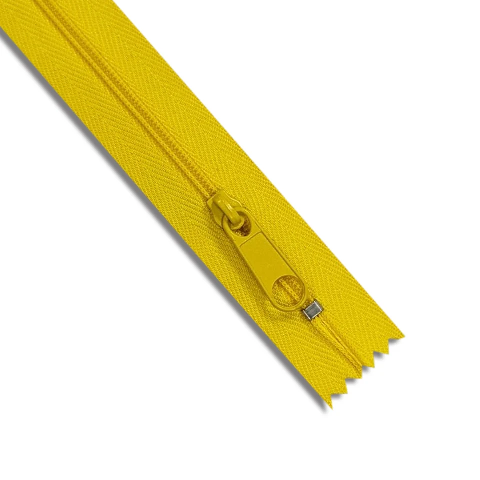 Best Quality Nylon Zipper Highly Efficient Durable #2 Zipper With Reasonable Prices