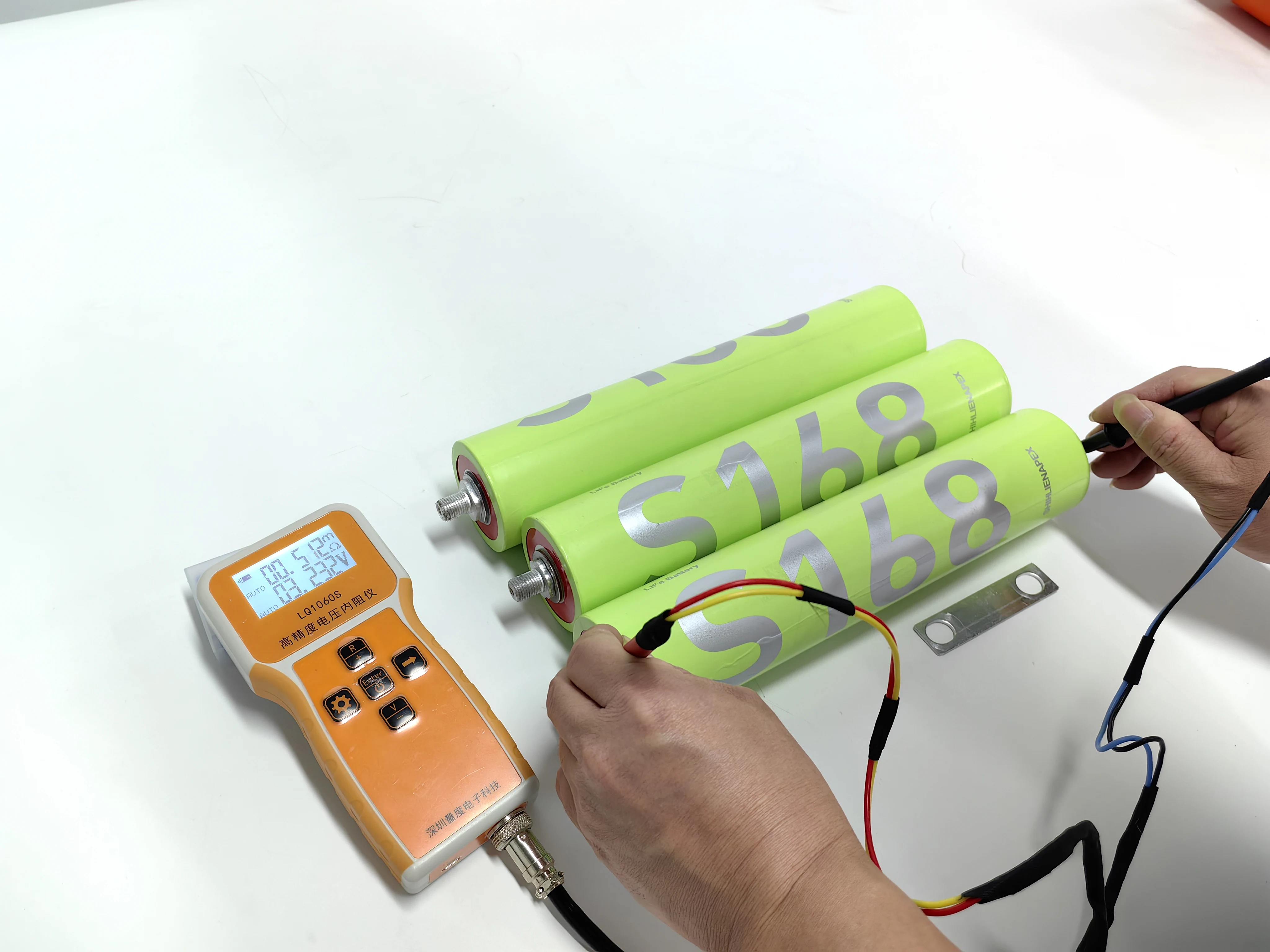 LFP pin S168 43000mah 60000mah 70000mah Cylindrical 3.2v 43ah 60ah 70ah s168 lifepo4 battery cell for battery pack storage