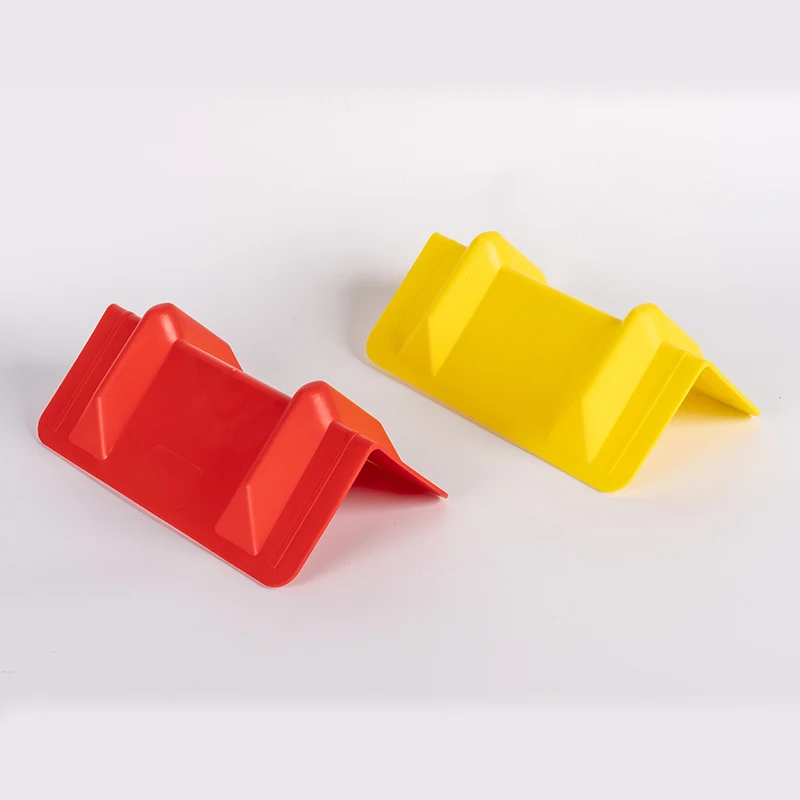 6 inch red Flatbed Edge Anti-collision Plastic Corner Protectors for Use with webbing to protect cargo