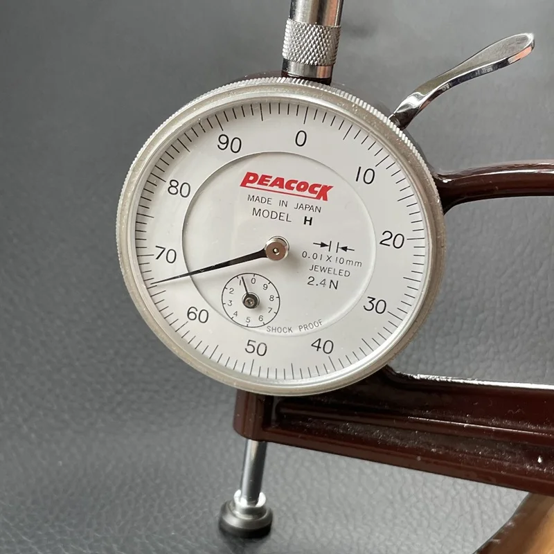 Waterproof Scratch-Resistant Wear-Resistant PVC Leather for Home Textiles 0.7mm Fish Scale Cloth Litchi Pattern Sofa Car Seats