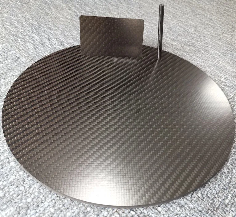 Лист из твердого углеродного волокна лист