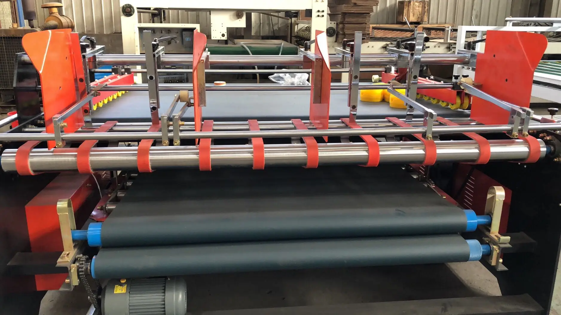 Easy operate press type  carton  folder gluer  machine for die-cutter box