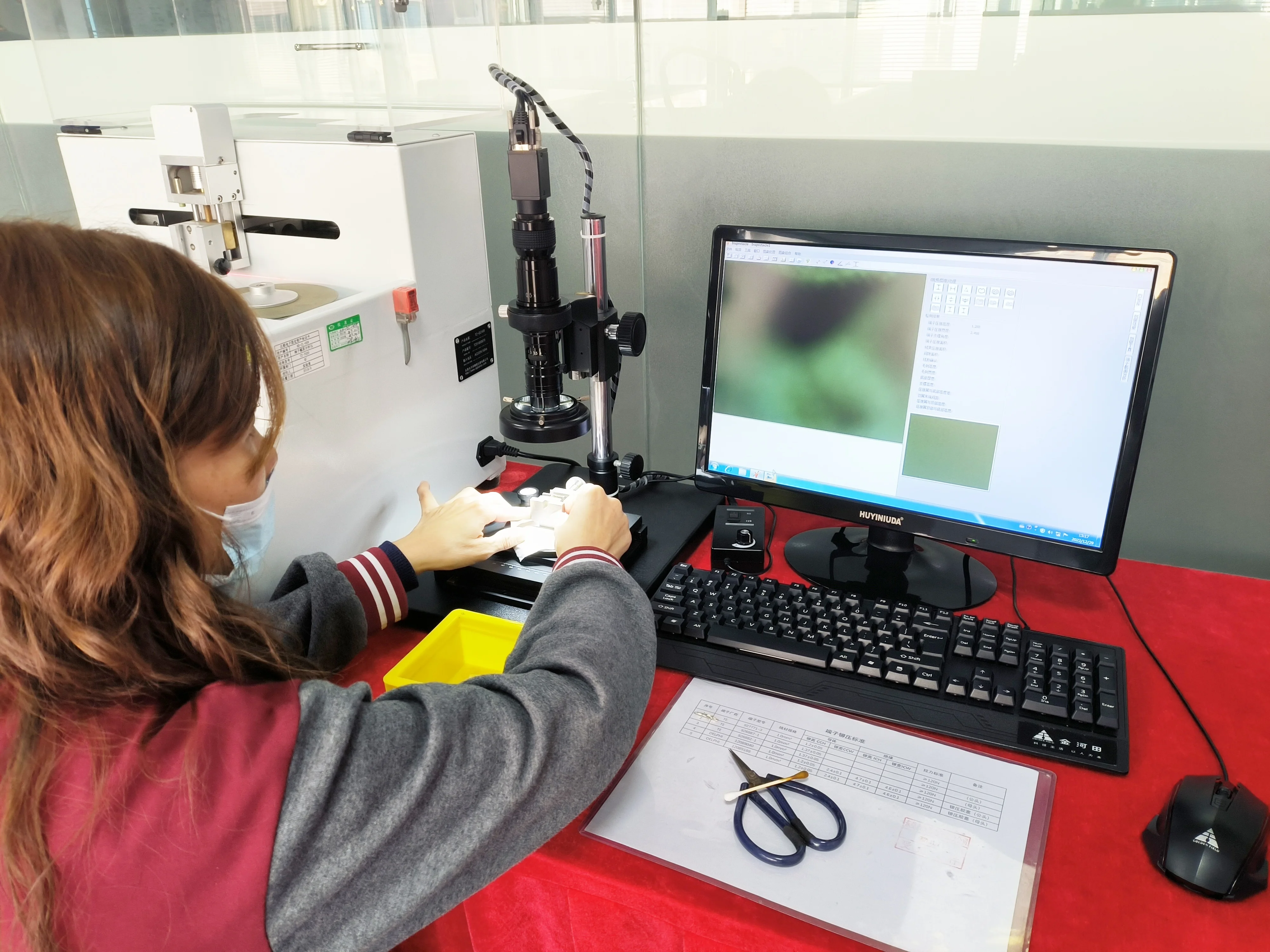 UL2725 USB 2.0 Cable to 6pin Housing Cable Micro USB 5P B Type Male Electronics Free Copper Dongguan Yigao Electronics Co. Ltd.