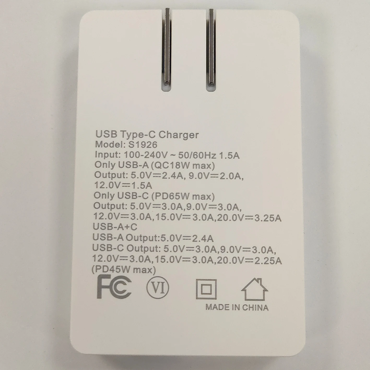 Новое поступление 2020 65 Вт PD USB Type C Сетевое зарядное устройство с несколькими портами для Macbook