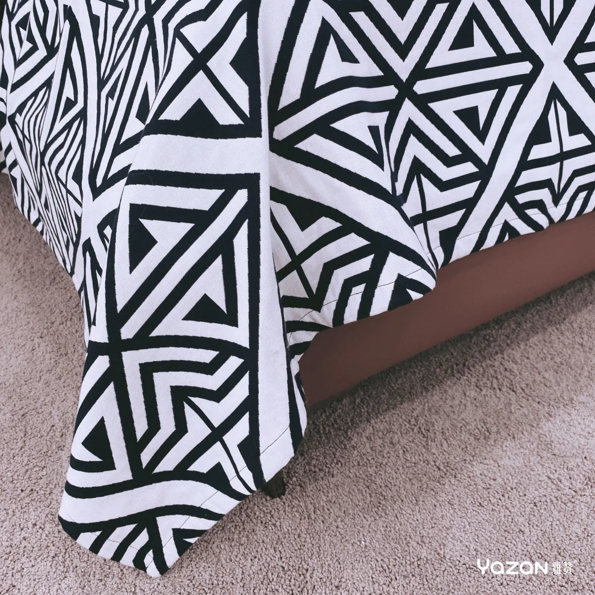 Luxury embroidery 100% cotton bedding sets solid color designs bed sheet set hotel use comforter set