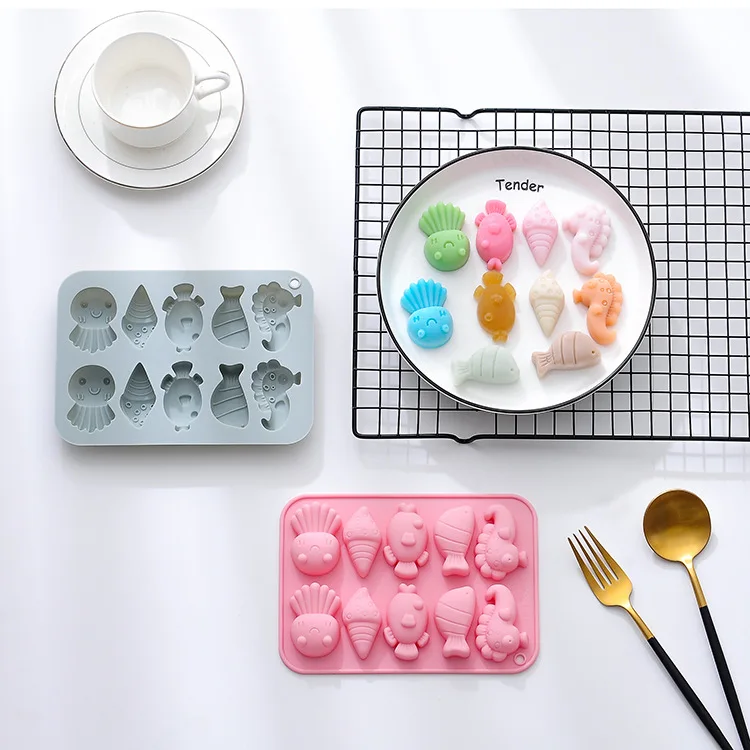 10 Cavity Reusable Carton Cute Marine Organism Shape Silicone Chocolates Candy Baking Cake Mould For Kitchen