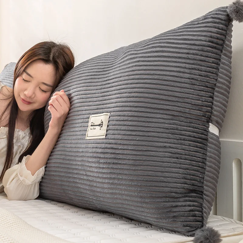 Solid Color Bier 2023 new magic velvet straight strip cushion dark grey Pillow Case