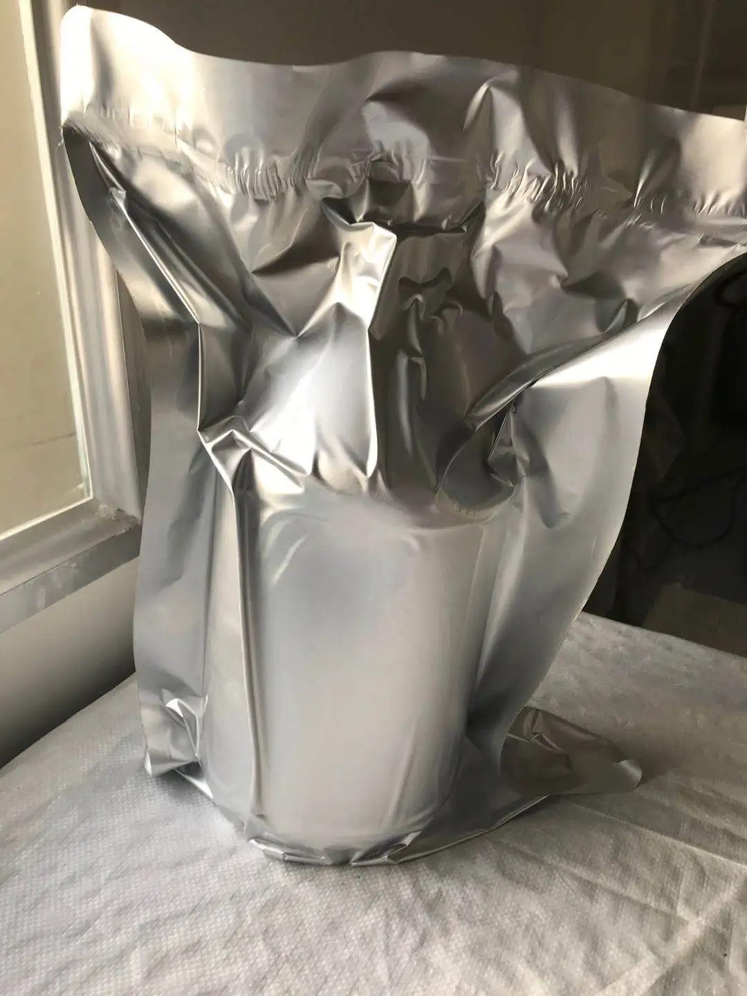 
UV Absorber Diethylamino Hydroxybenzoyl Hexyl Benzoate DHHB CAS 302776-68-7 