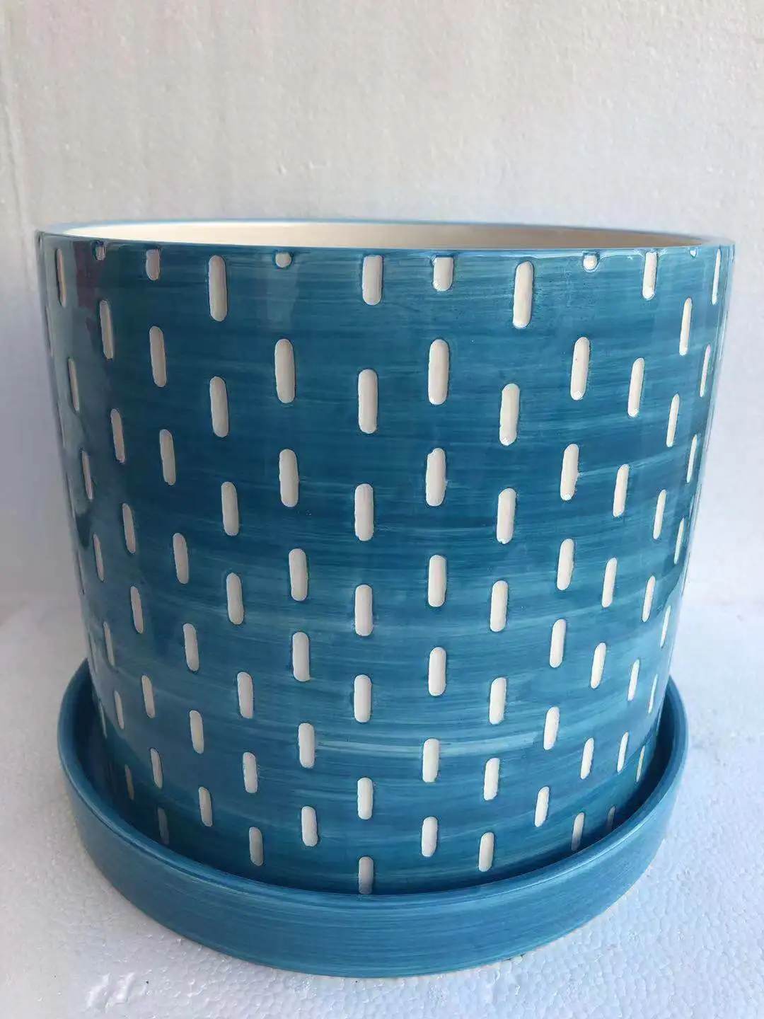 Balcony decorative ceramic flower pot garden ornamental planter pottery pot