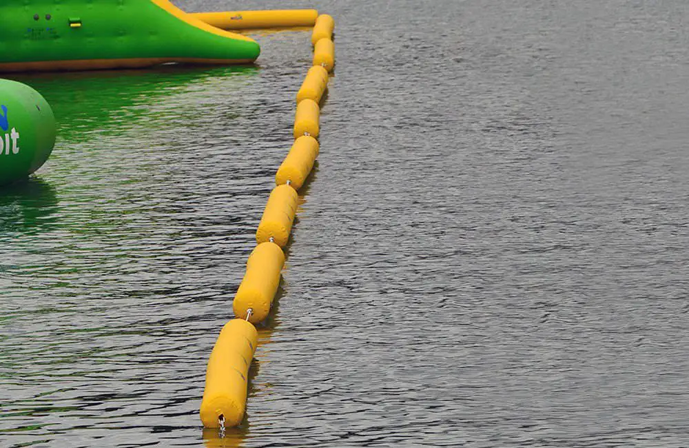 Custom Logo Durable PVC Inflatable Long Water Marker Buoy Pontoons Tubes for Waterpark